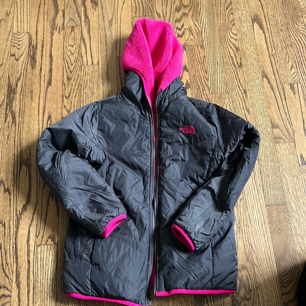 Reversible north face grey and pink jacket